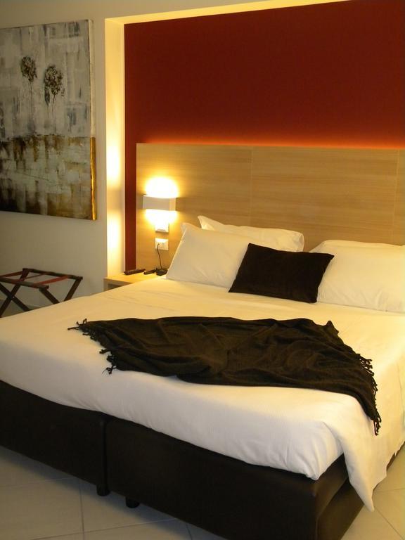 Two-Bedroom Suite with Balcony and Sea View - Annex,398433558:JPEG